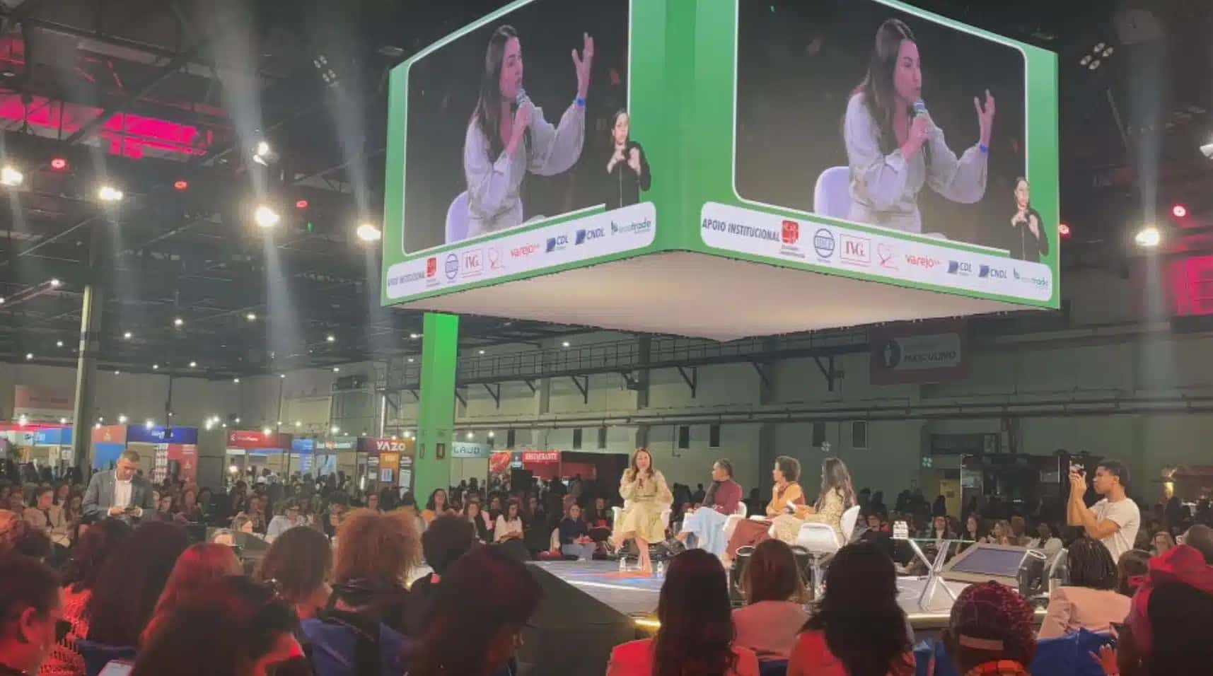 Summit Mulheres nas Profissões reúne lideranças femininas