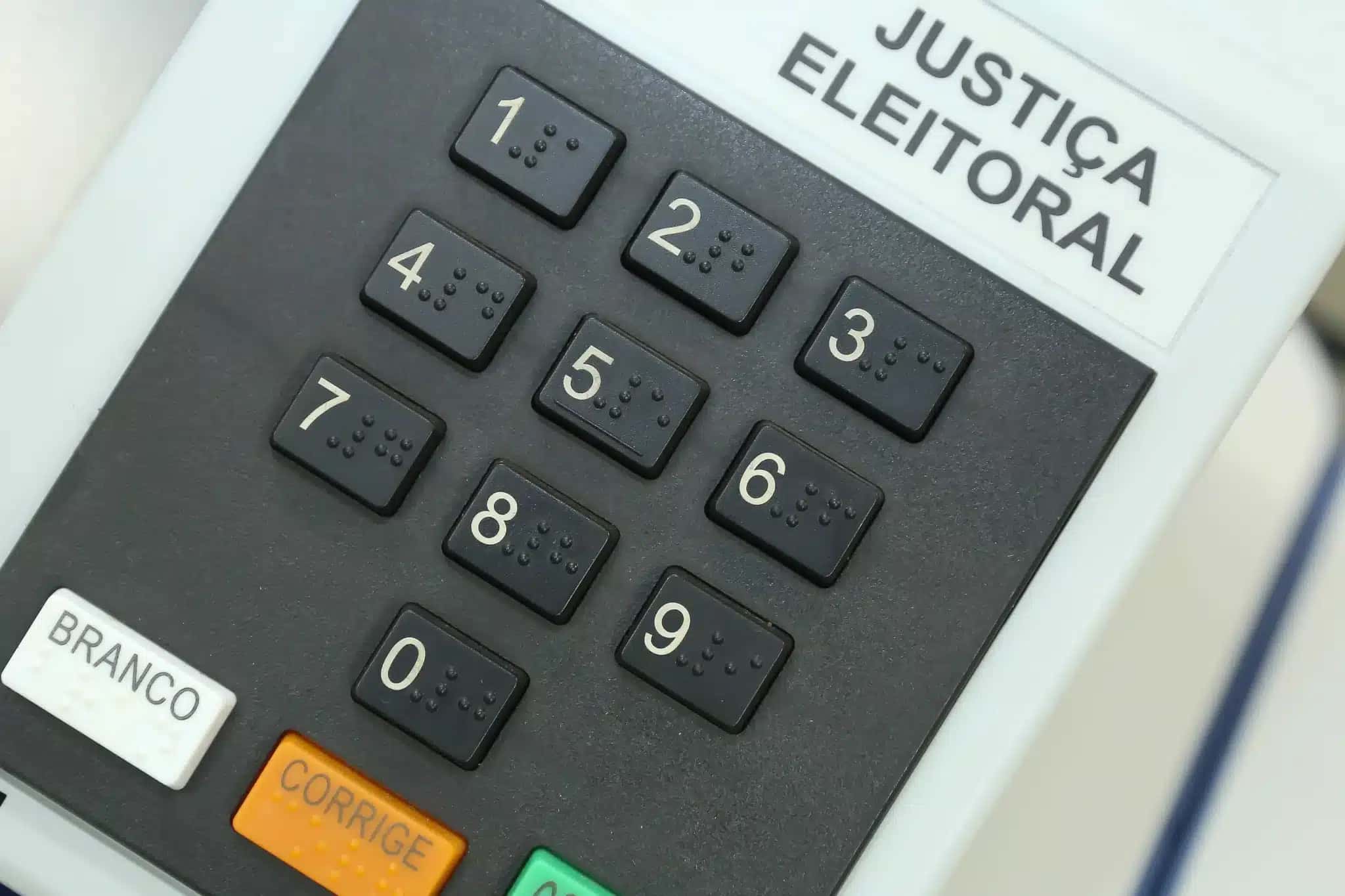 Urna eletrônica