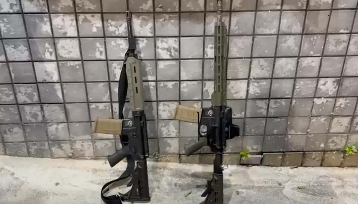 egundo a PM, dois suspeitos morreram em confronto e dois fuzis foram apreendidos.