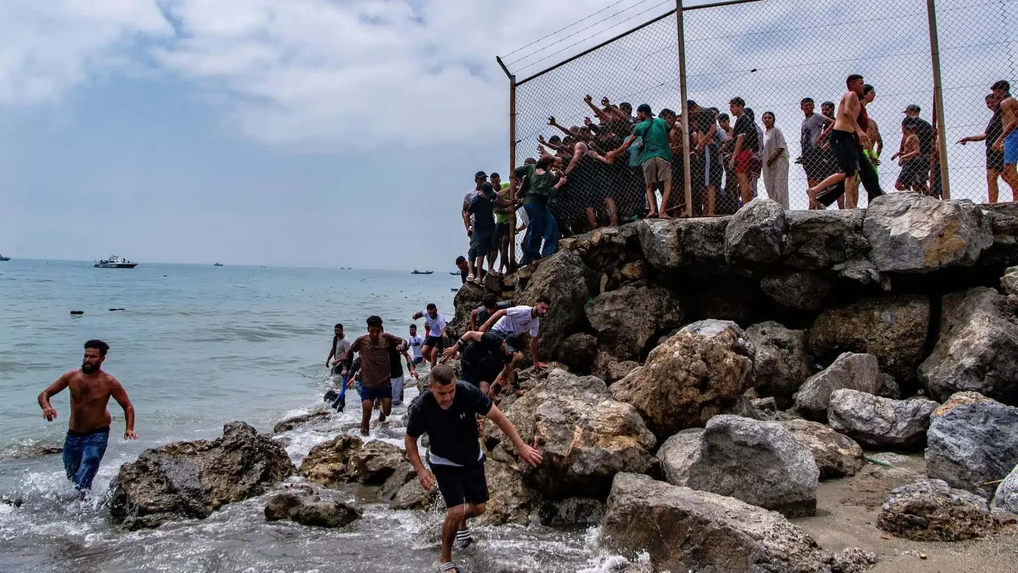 Primeiro-ministro espanhol criticou resposta da União Europeia à migração em Ceuta