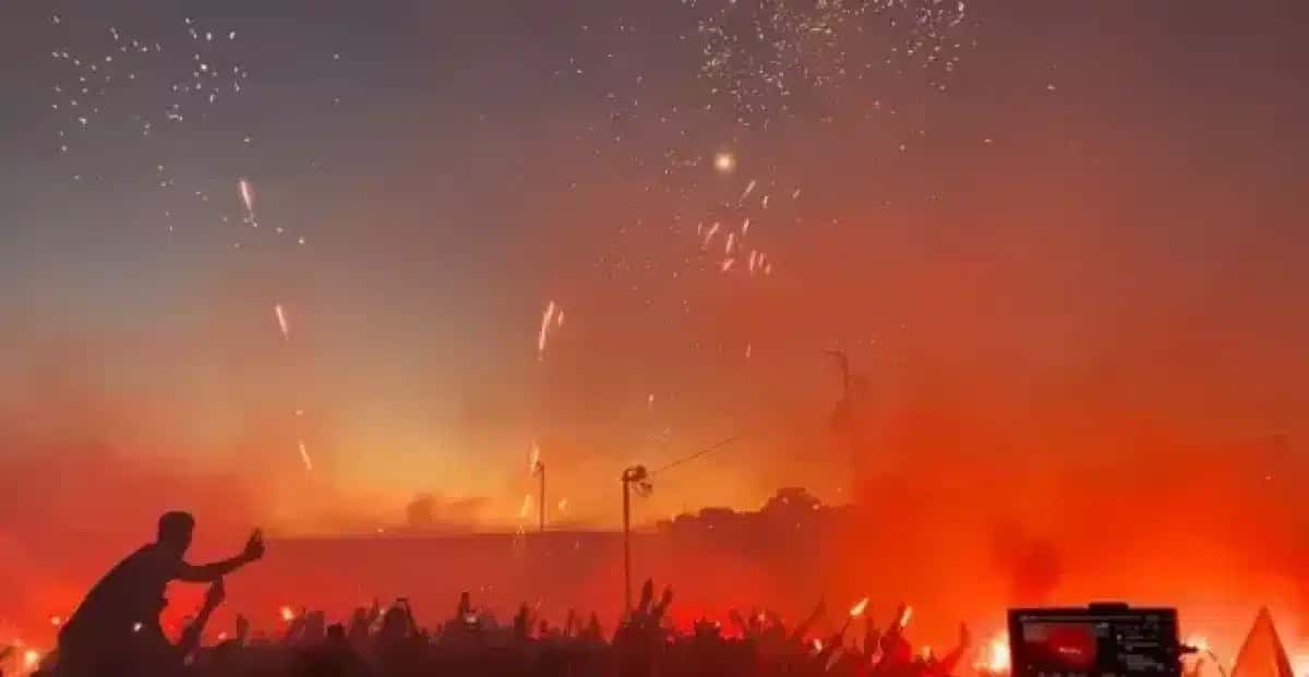 Torcedores do Corinthians fizeram festa antes de jogo contra o Inter