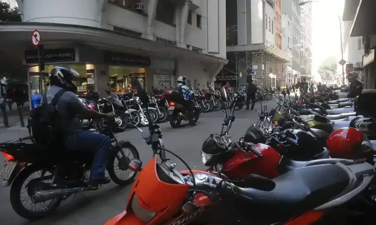 Vendas de motos aumentam 3,1% em julho ante julho de 2025, aponta Fenabrave