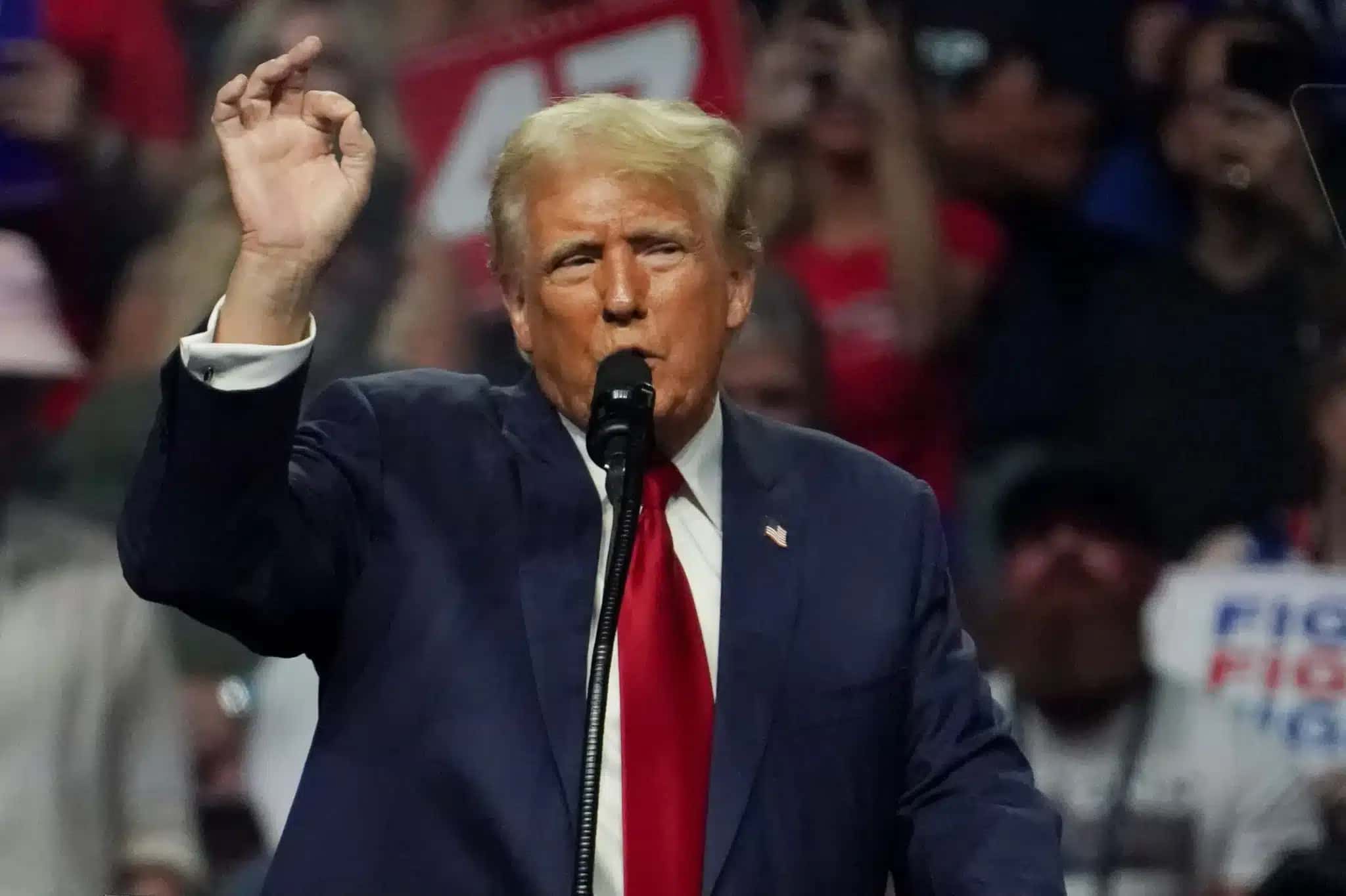 Trump faz comício no Arizona, EUA
