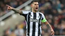 Arsenal se aproxima de acordo de R 413 milhões para contratar Bruno Guimarães do Newcastle