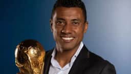 Kleberson, pentacampeão mundial, passa por cateterismo em Orlando e tem alta sem obstruções