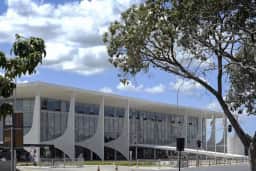 Planalto critica revogação de visto e aponta “escalada deliberada” nas relações com os EUA