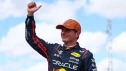 Red Bull propõe novo contrato a Verstappen e elimina cláusula de saída para 2029