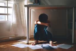 Não grite com seu filho por ele ter dificuldades de aprendizagem na escola