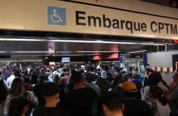 CPTM inicia greve nesta terça e Justiça determina operação de 80% da frota nos horários de pico