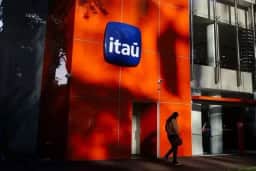 Itaú Unibanco registra lucro de R 12,4 bilhões no 2º trimestre de 2026